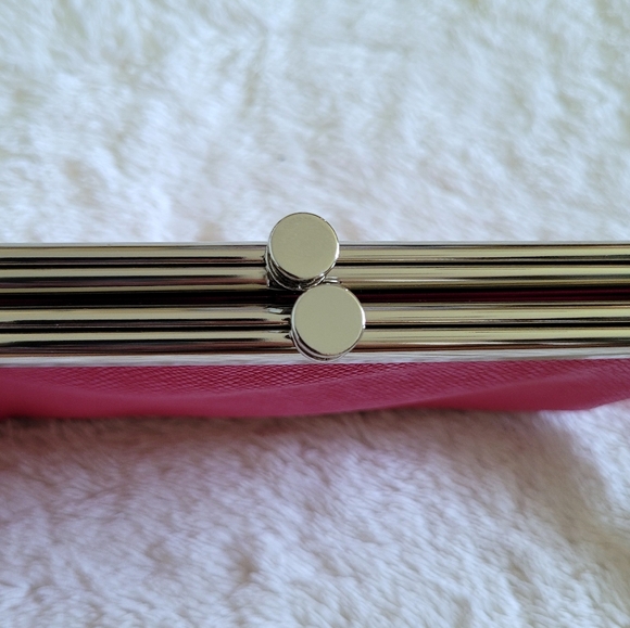 Tahari Hot🔥 Pink💕 Double✌️ Frame Clutch - NWT - Picture 9 of 14